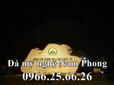 Bia đá tự nhiên (Biển hiệu đá) Quảng Ninh