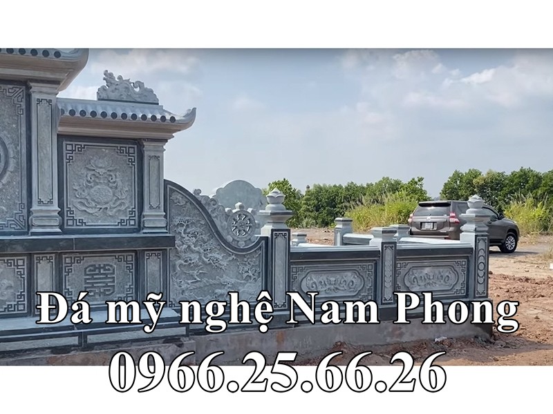 Lan can đá của Lăng Mộ đẹp tại Quảng Ninh.jpg