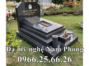 Mộ đá hoa cương mang phong cách hiện đại, tinh tế, đẳng cấp.