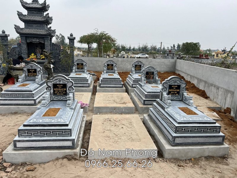 Mẫu Mộ 3 cấp đẹp 2025.jpg Mẫu Mộ 3 cấp đẹp 2025.jpg