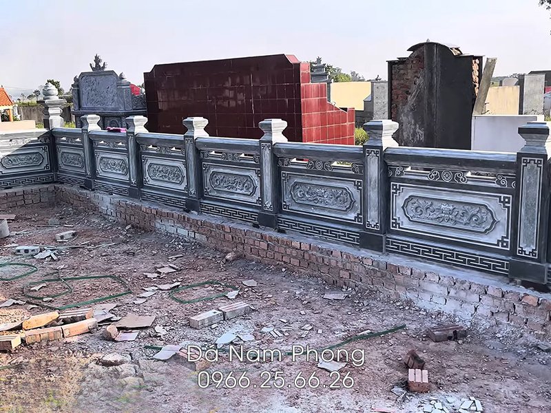 Lan can đá của Lăng Mộ phổ biến hiện nay.jpg Lan can đá của Lăng Mộ phổ biến hiện nay.jpg