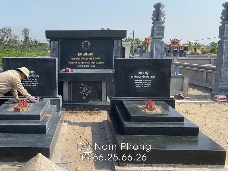 Mẫu Mộ đẹp - rất trang trọng và bề thế.jpg Mẫu Mộ đẹp - rất trang trọng và bề thế.jpg