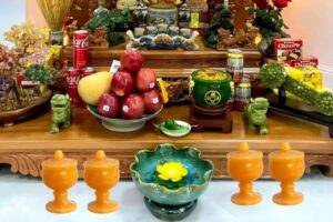 Cach-dat-do-vat-tren-ban-tho-mang-lai-duong-khi-tot