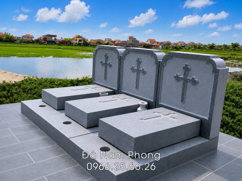 Mẫu Mộ công giáo đơn giản - đá xanh Thanh Hóa nguyên khối Mẫu Mộ công giáo đơn giản - đá xanh Thanh Hóa nguyên khối